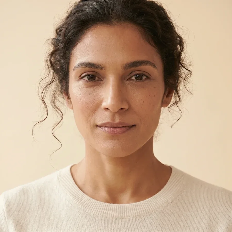 Casting headshot of a model